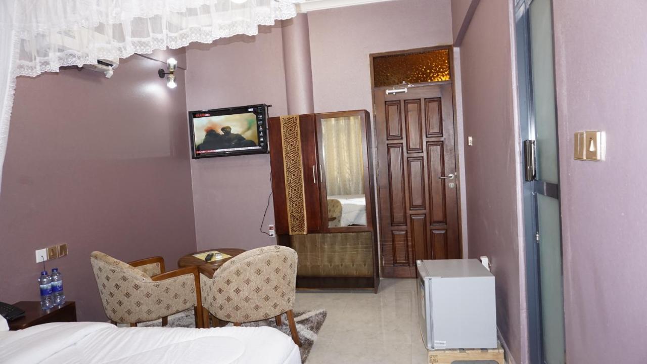 Jakicha Motel Dar es Salaam Exteriér fotografie