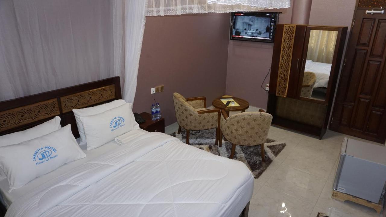Jakicha Motel Dar es Salaam Exteriér fotografie