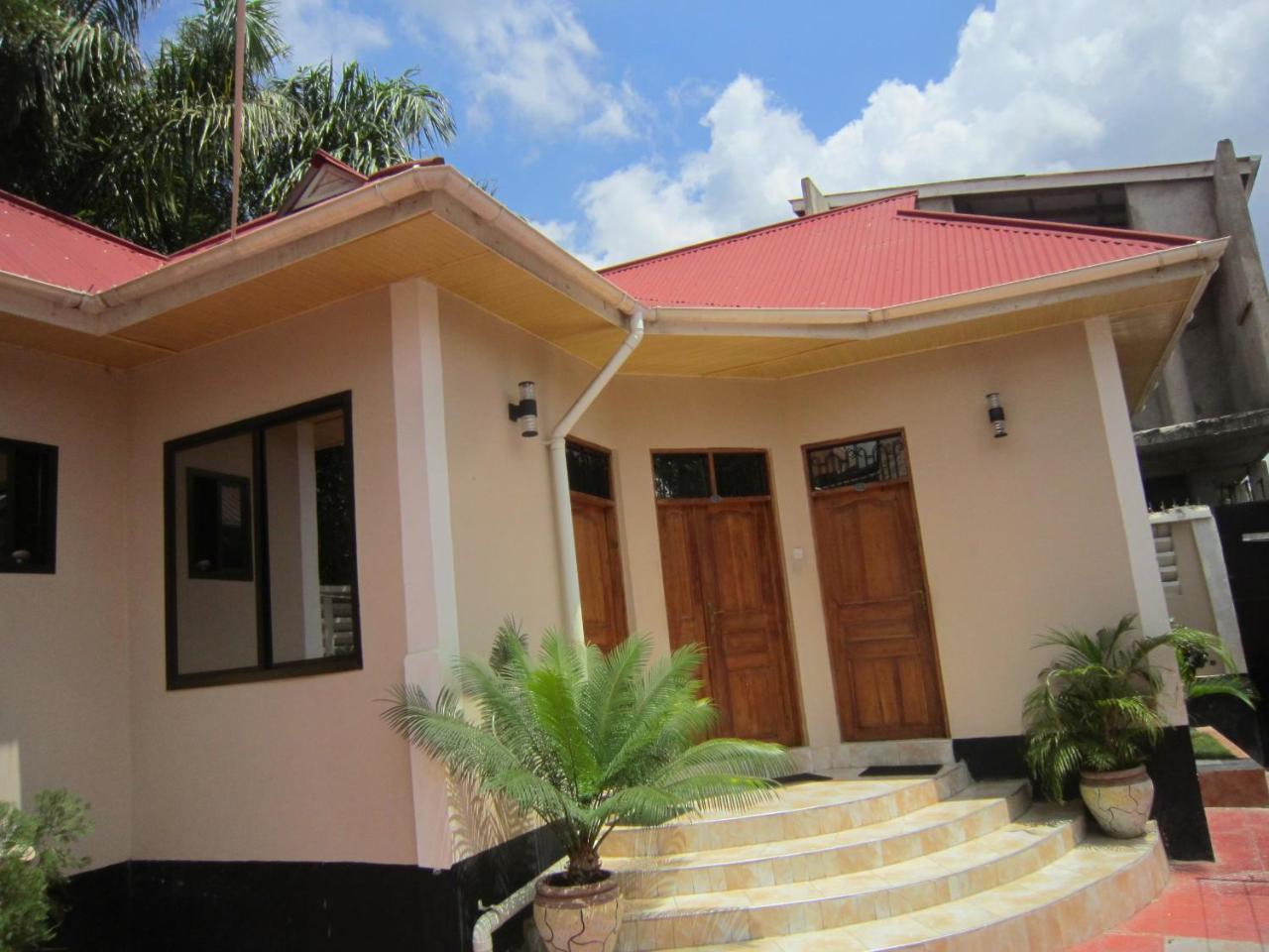 Jakicha Motel Dar es Salaam Exteriér fotografie