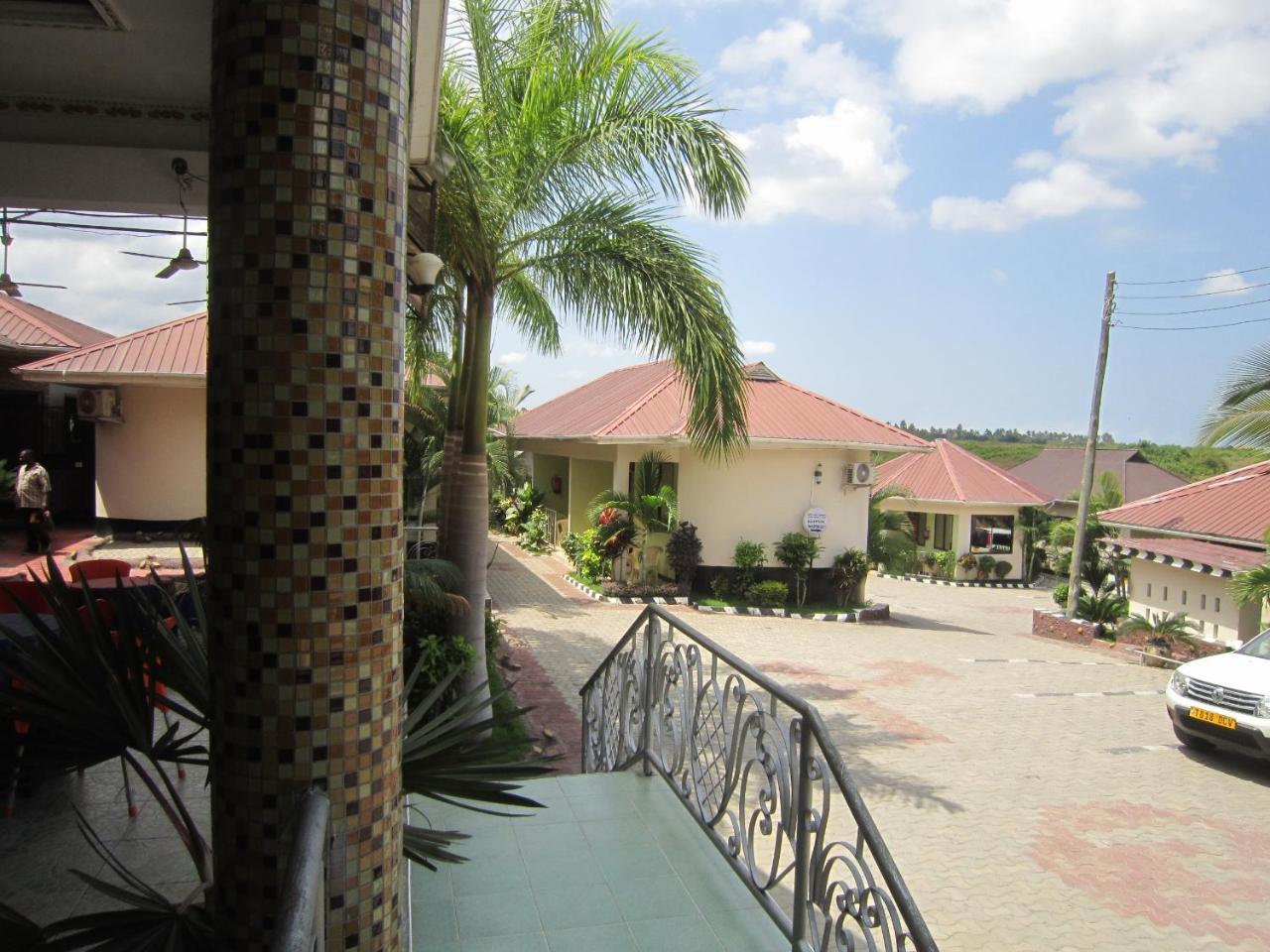 Jakicha Motel Dar es Salaam Exteriér fotografie